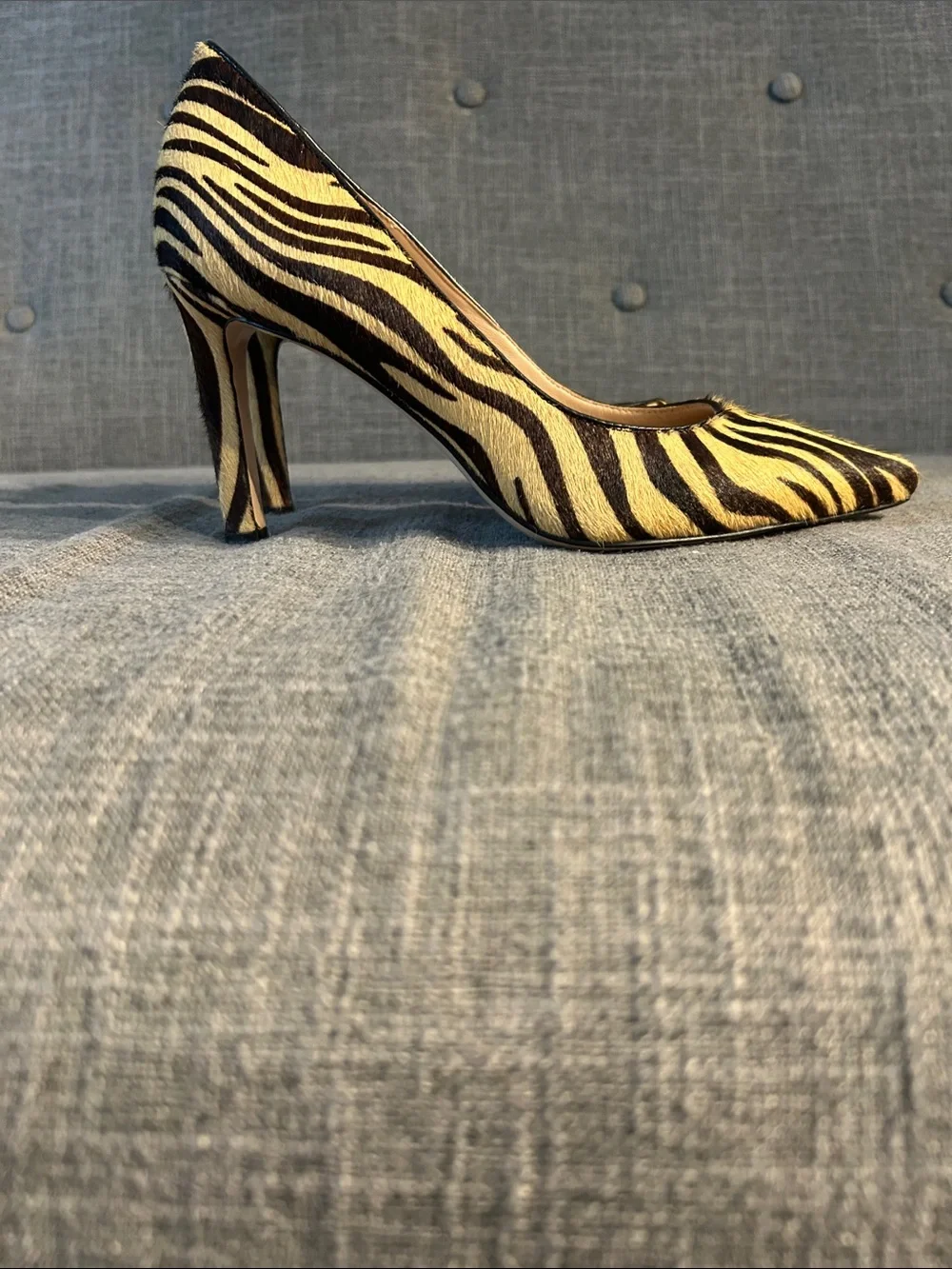 27 EDIT Zebra-Print Pointed Toe Stiletto Pumps in Black & Cream